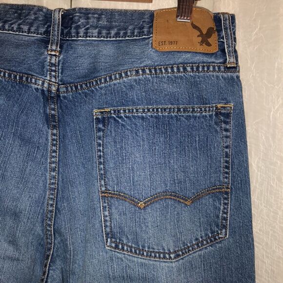 AEO 34x32 Bootcut Jeans in Gently Worn Condition - Picture 10 of 14